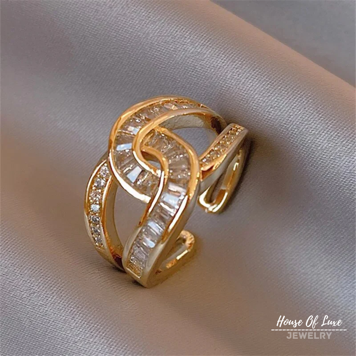 UNITY - KNOTTED ELEGANT ADJUSTABLE RING