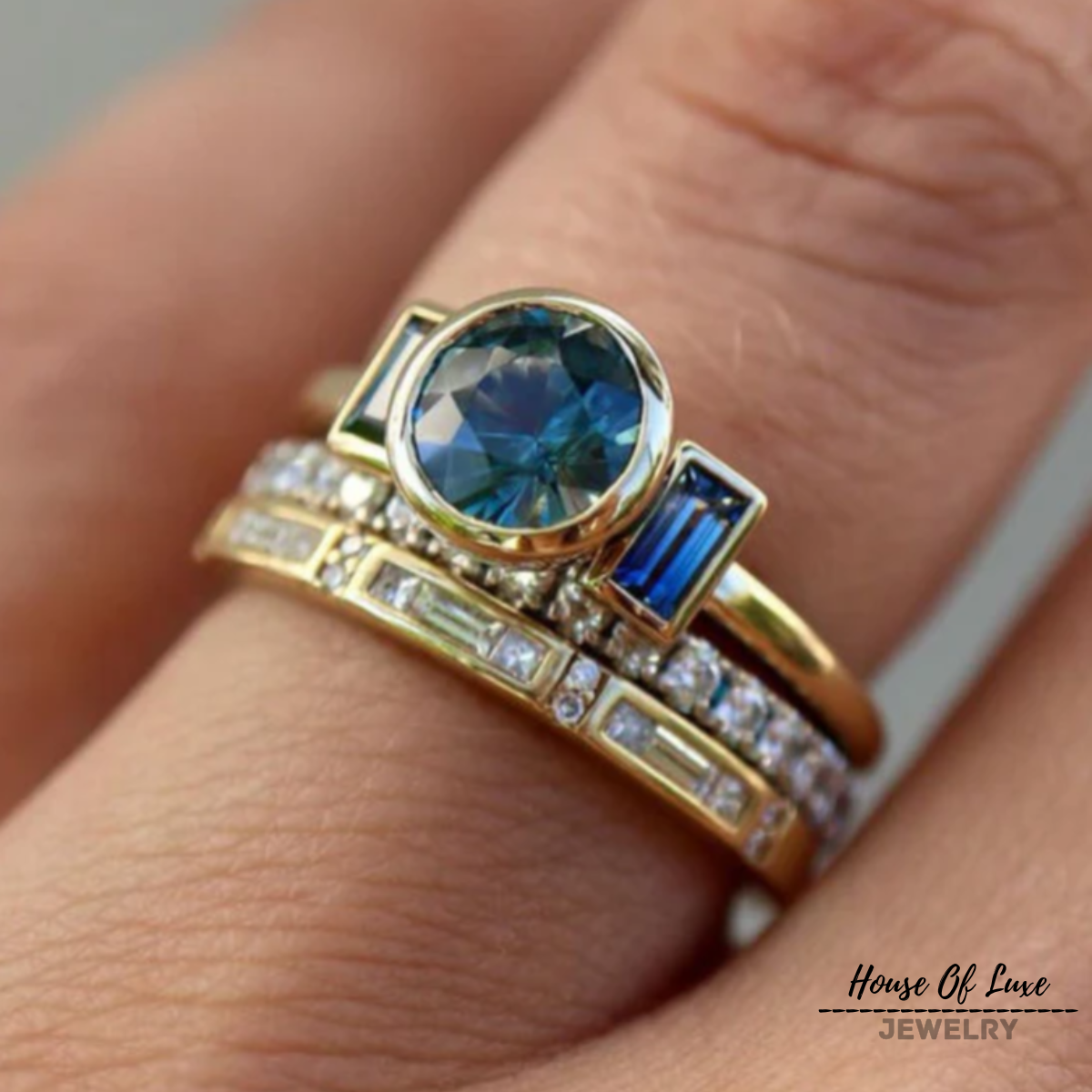 VINTAGE ELEGANT BLUE ZIRCONIA RING SET