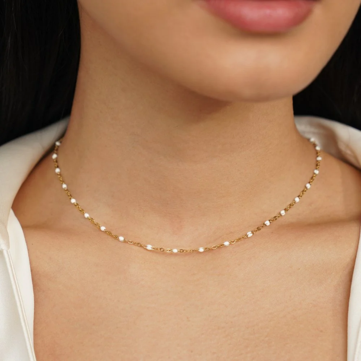 MILA WHITE BEAD NECKLACE