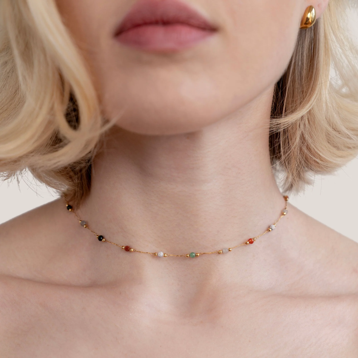 LULU BEADED STONE NECKLACE