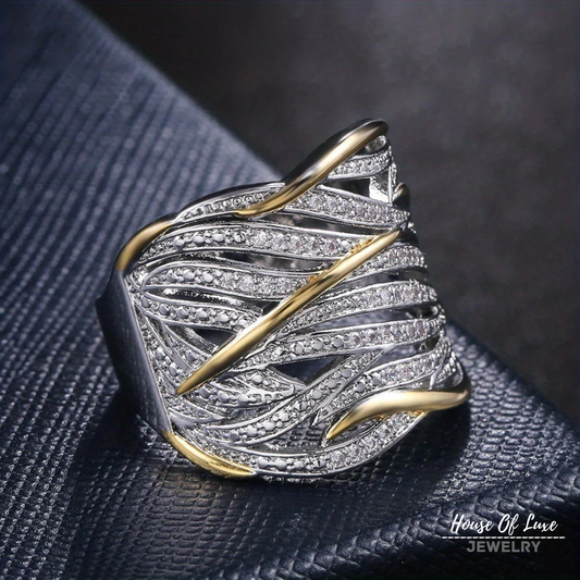 ELEGANT MULTILAYER TWISTED RING