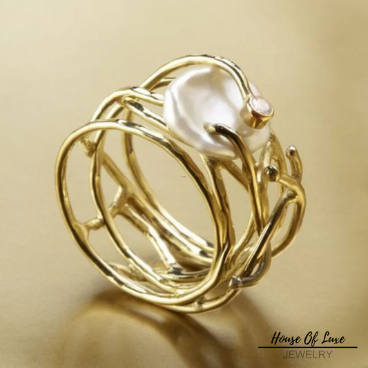 THIN GOLDEN & PEARL RING